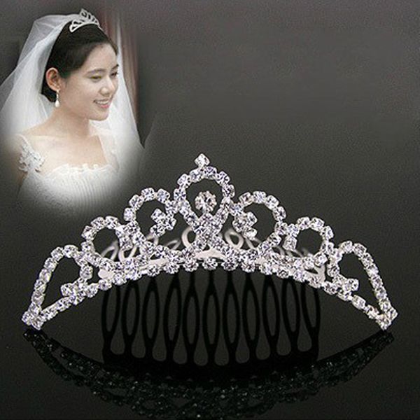 TIARAS E COROAS