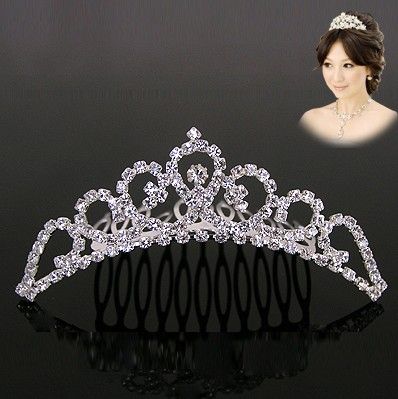 TIARAS E COROAS